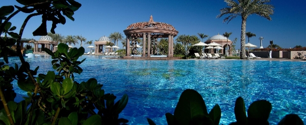 杜拜旅遊-阿酋皇宮酒店泳池