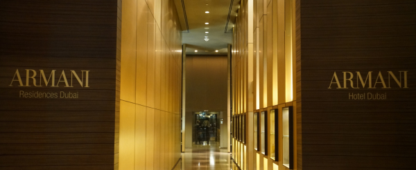 亞特蘭提斯-Aqua Venture水上探險樂園→全球最大杜拜購物中心&欣賞室內水族牆→哈里發塔124樓欣賞杜拜全景→亞曼尼精品酒店CHECK IN→亞曼尼酒店內自助晚餐+戶外音樂燈光水舞表演